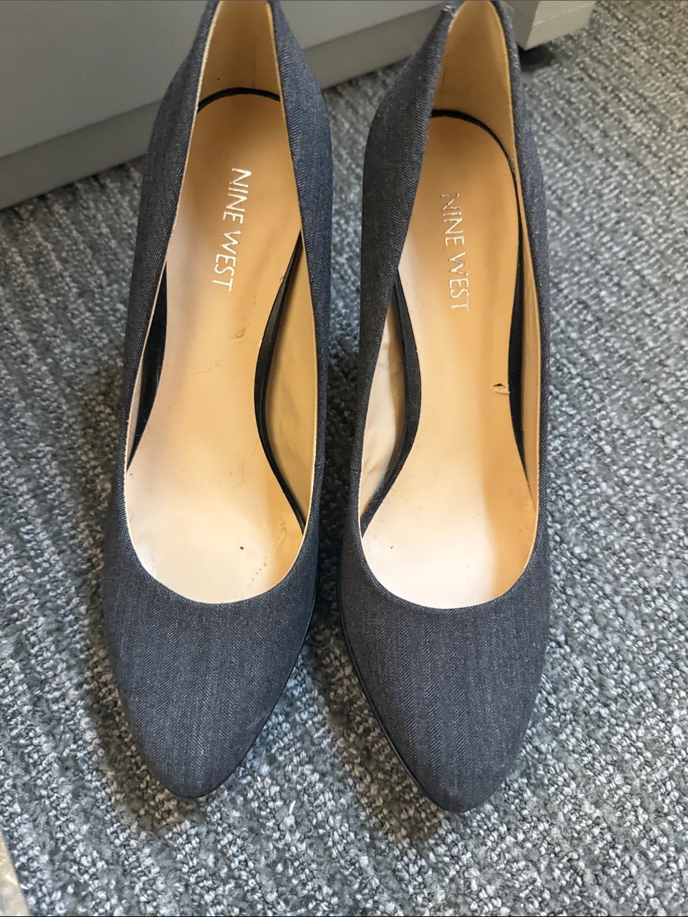Nine West Charcoal Pointed-Toe Fabric Pumps